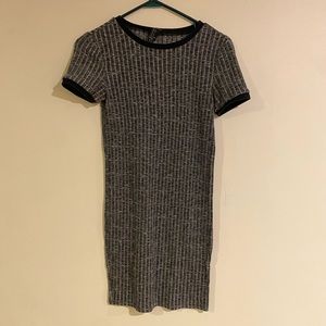 Forever 21 ribbed fitted short sleeve mini dress